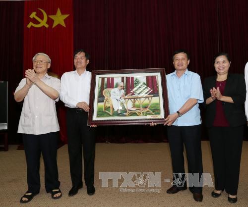 KPV-Generalsekretär Nguyen Phu Trong besucht die Provinz Lai Chau - ảnh 1